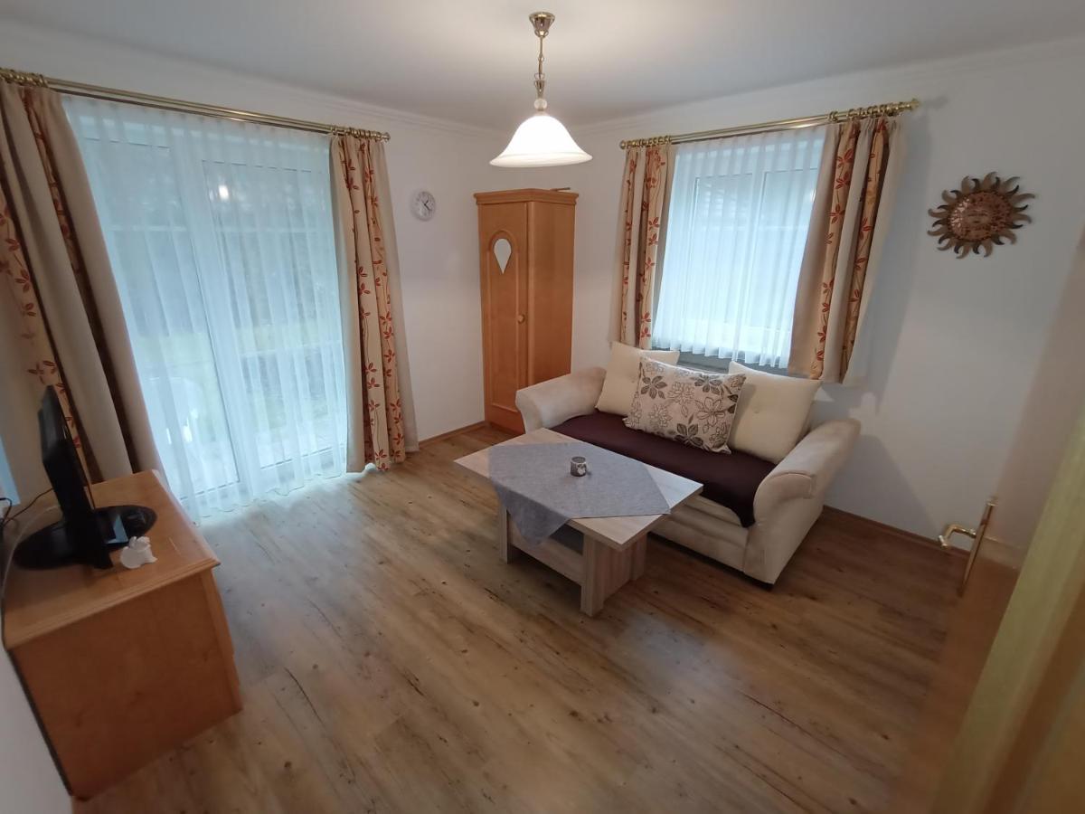 Ferienappartement Gutshof Hohenwarth ภายนอก รูปภาพ