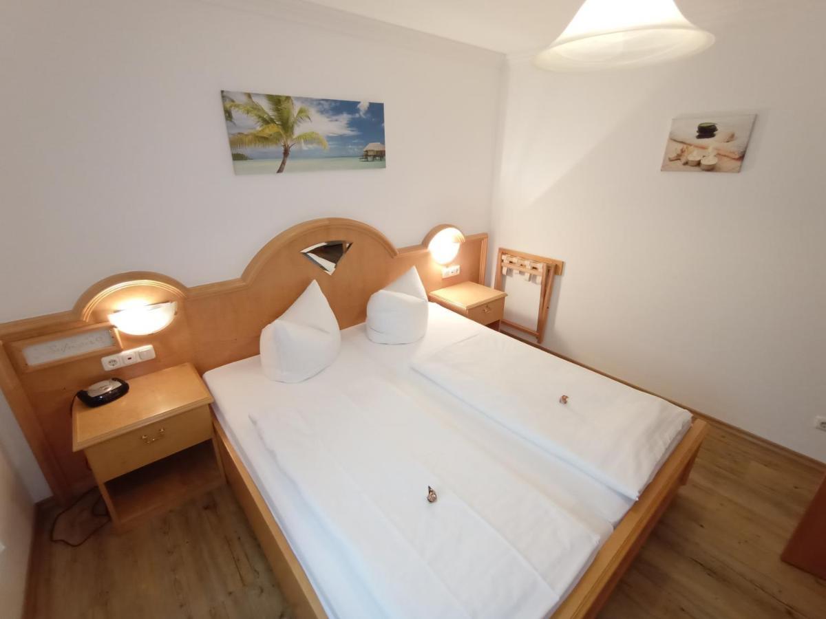 Ferienappartement Gutshof Hohenwarth ภายนอก รูปภาพ